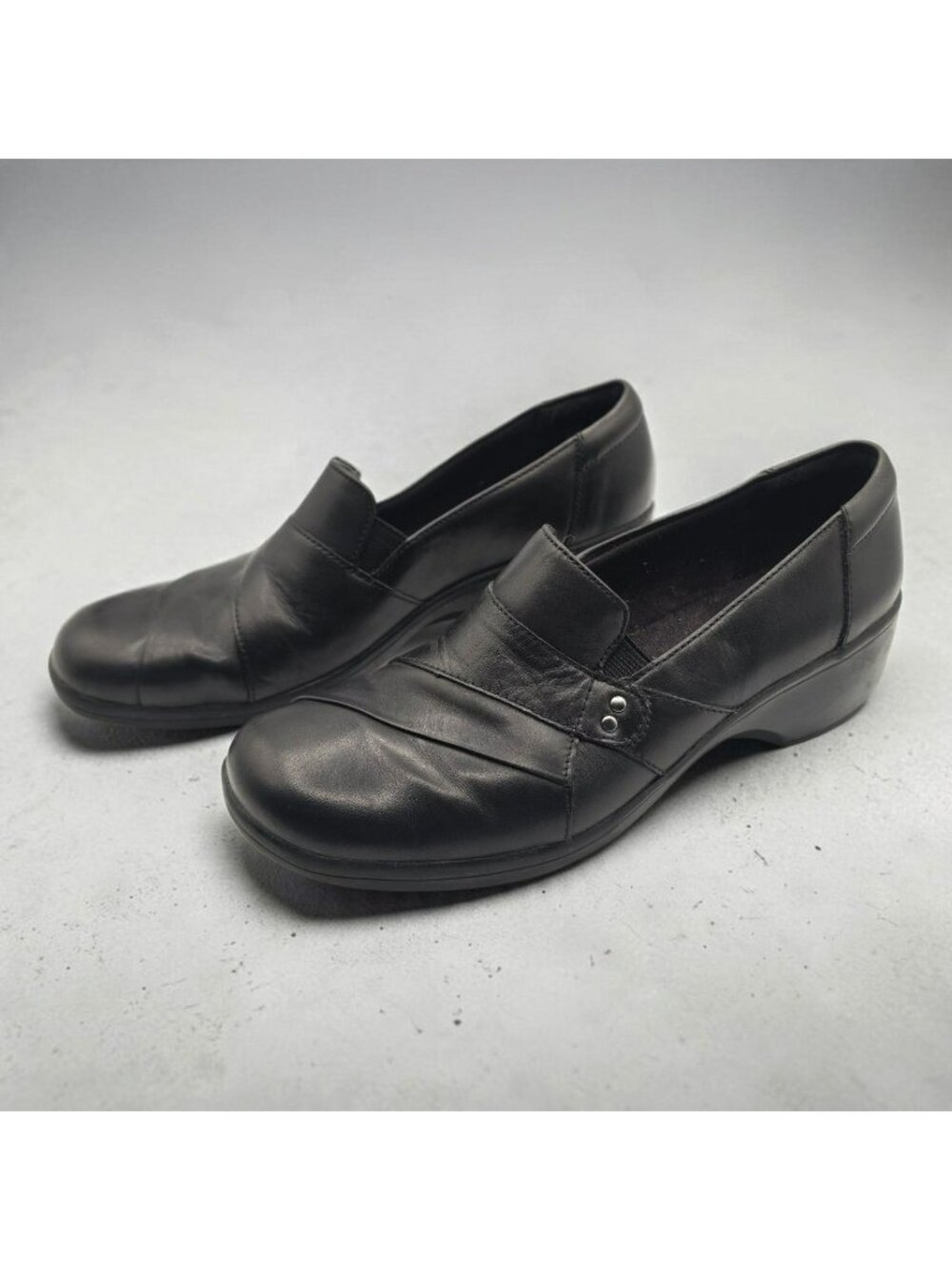 Clarks Womens Black Leather Slip-On Loafers Size 7M Comfort Shoes #62909